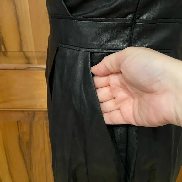 Rachel Roy Strapless Black Pleather Jumpsuit/ Pockets Draped/Boned Bodice EUC 6 - Picture 7 of 16